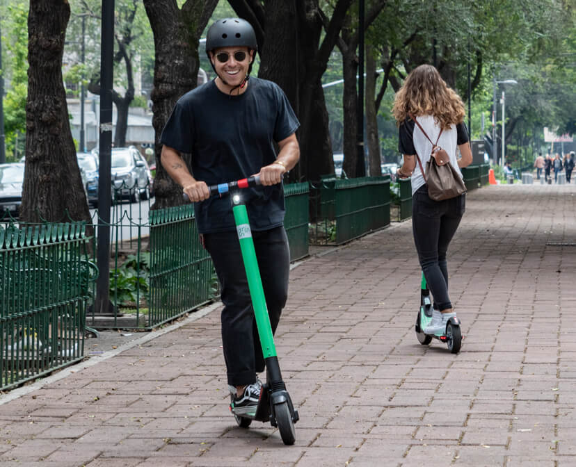 SCOOTER K2 GRIN 35KM ULTRA LIVINA LUZ LED - Imagen 3