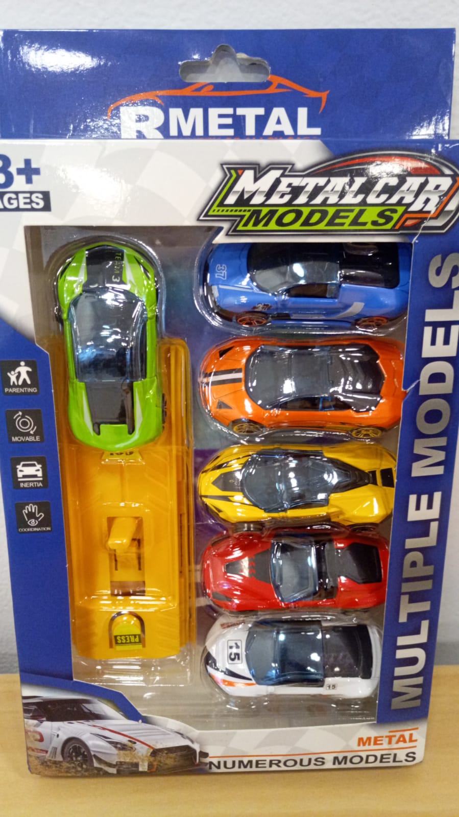 SET 6 CARROS CON LANZADOR  1:64  - 205-8 - Imagen 1